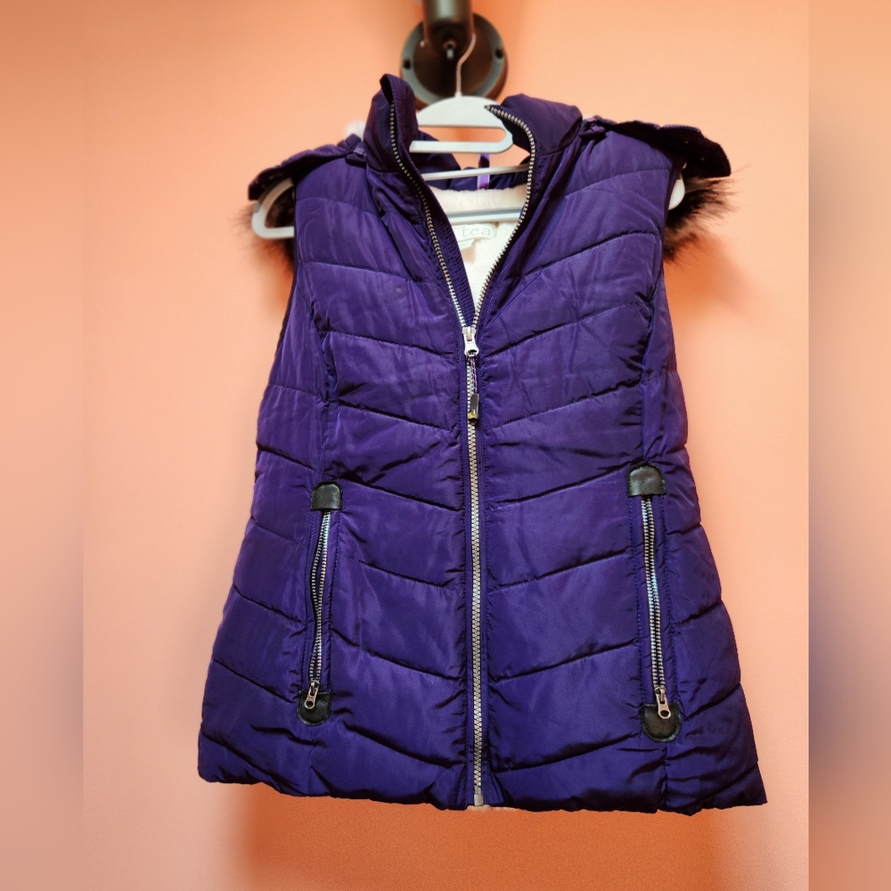 New small purple warm vest